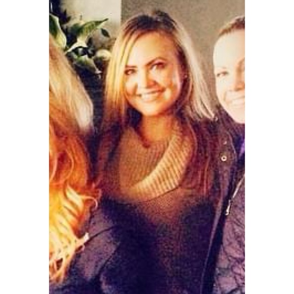 Cynthia Rowley Lambswool, Cowl Neck Sweater Dress, Size Medium - Picture 13 of 14